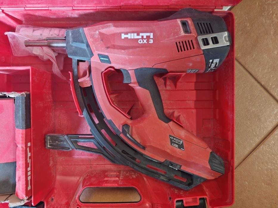 Gwoździarka Gazowa Hilti