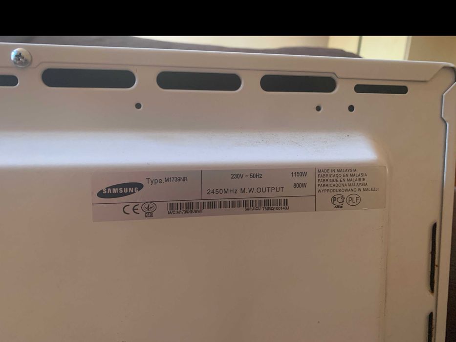 Микроволновая печь   Samsung  M1739NR , Малазия.