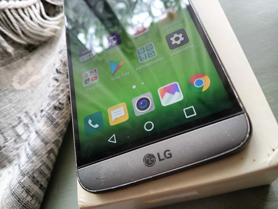 Smartfon LG G5 LTE Amoled 5,7' 3/32 GB pekn. klapka bateria trzyma bdb