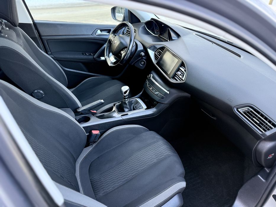 Peugeot 308 SW/Panorama dach/Style/