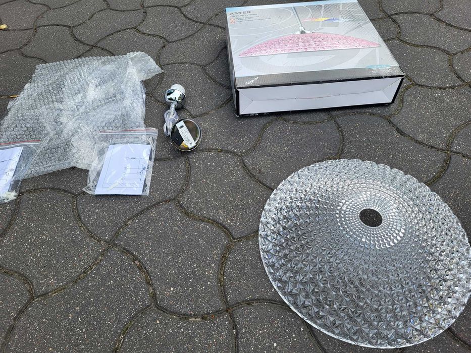 Lampa sufitowa wisząca regulacja wysokości klosz z imitacją kryształu