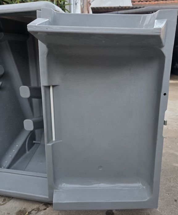 Caixa de arrumaçao de material equestre