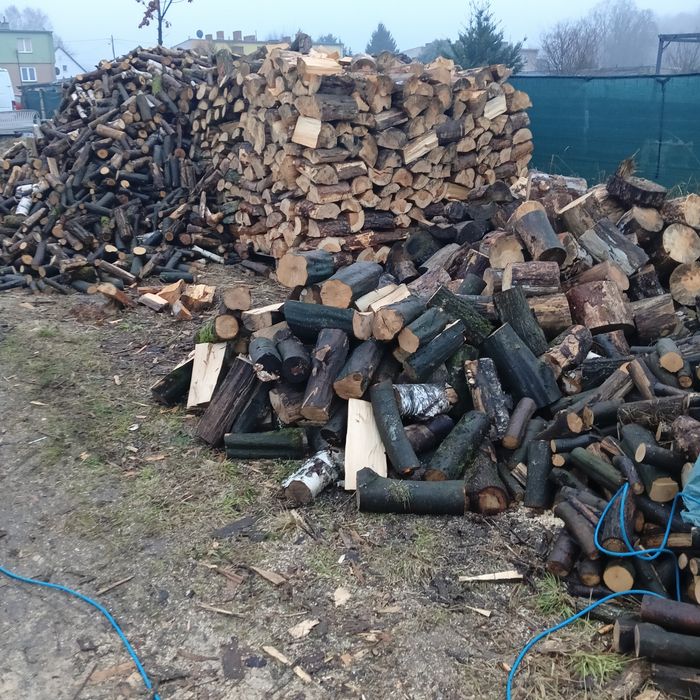 Sprzedaję drewno opałowe do kominków