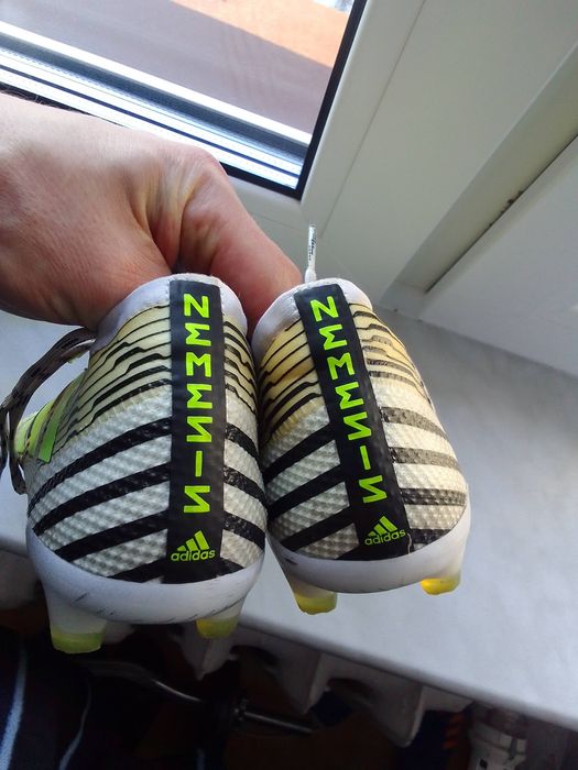 Buty piłkarskie adidas nemezis
