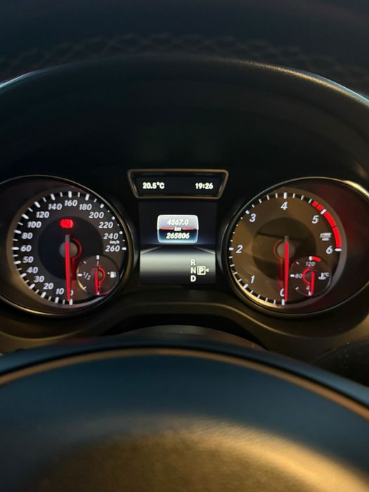 Mercedes CLA180D