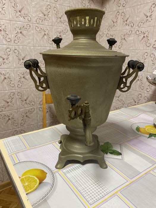 Продам самовар 1000 грн