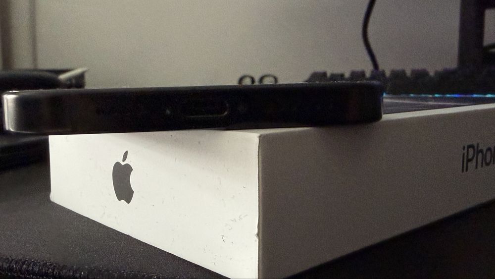 iPhone 16 pro max 256GB