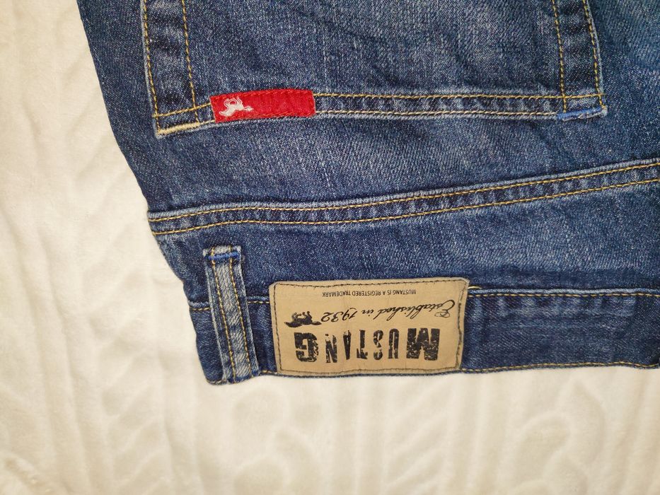 Mustang Tramper piękne spodnie Jeans W35 L32  około M