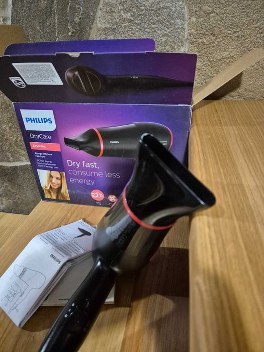 Фен Philips BHD029  ionic