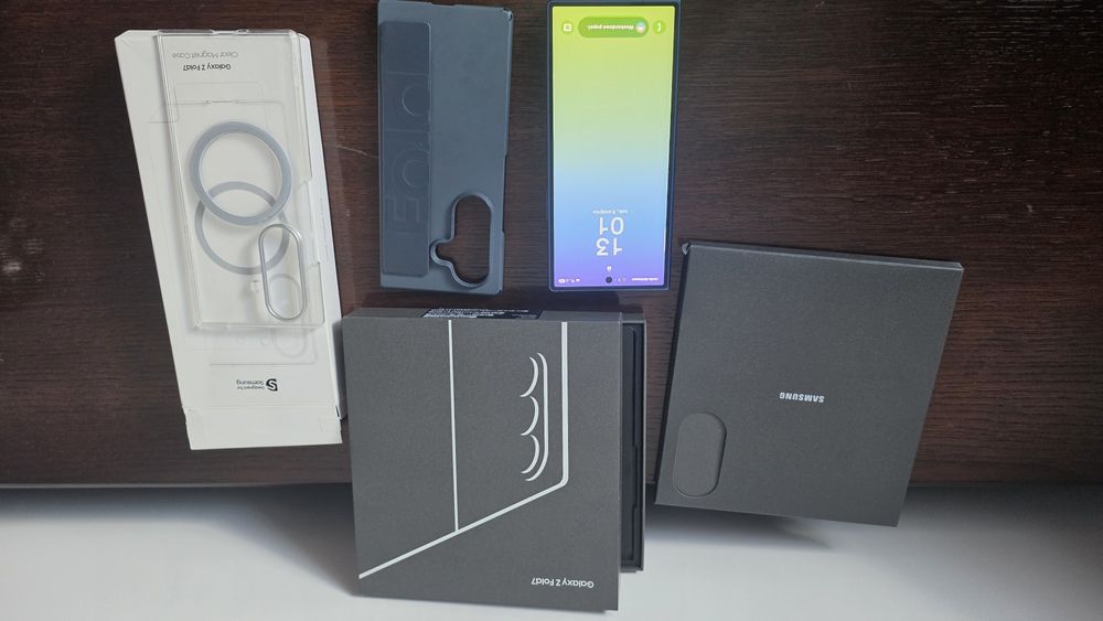 Galaxy Fold 7 1tb Faktura23% Vat