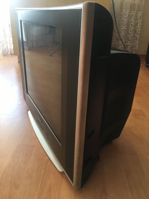 Продам телевизор
