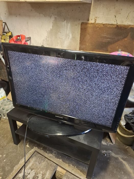 Telewizor Samsung 37 cali