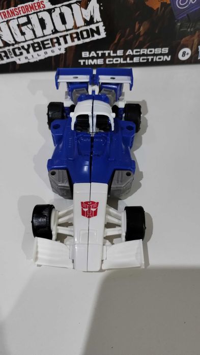 Transformers WFC Kingdom Autobot Mirage & Maximal Grimlock