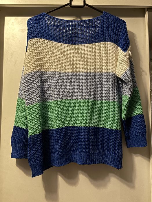 Sweter  w paski