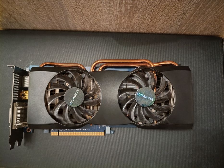 Karta graficzna Gigabyte Radeon HD5850 1GB