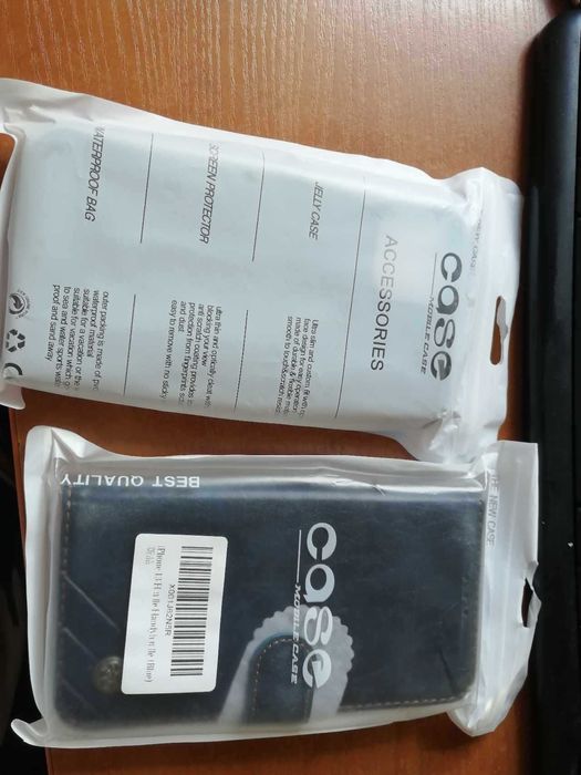 Case iphone 13 kolor czarny lub niebieski