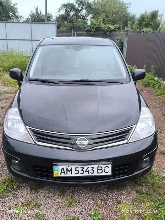 Продам nissan tiida
