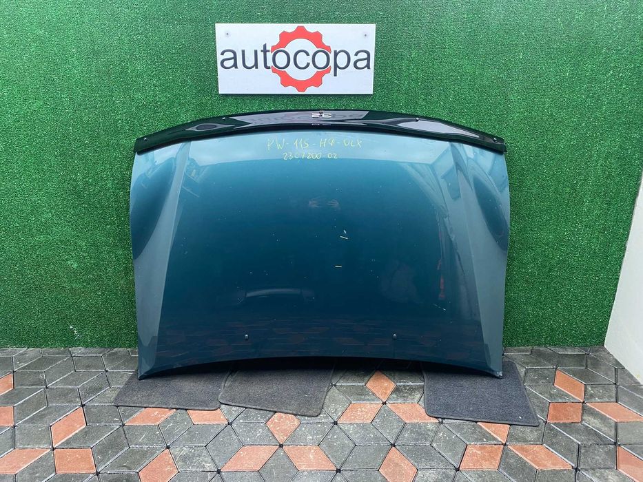 Капот Mitsubishi Pajero Wagon 3