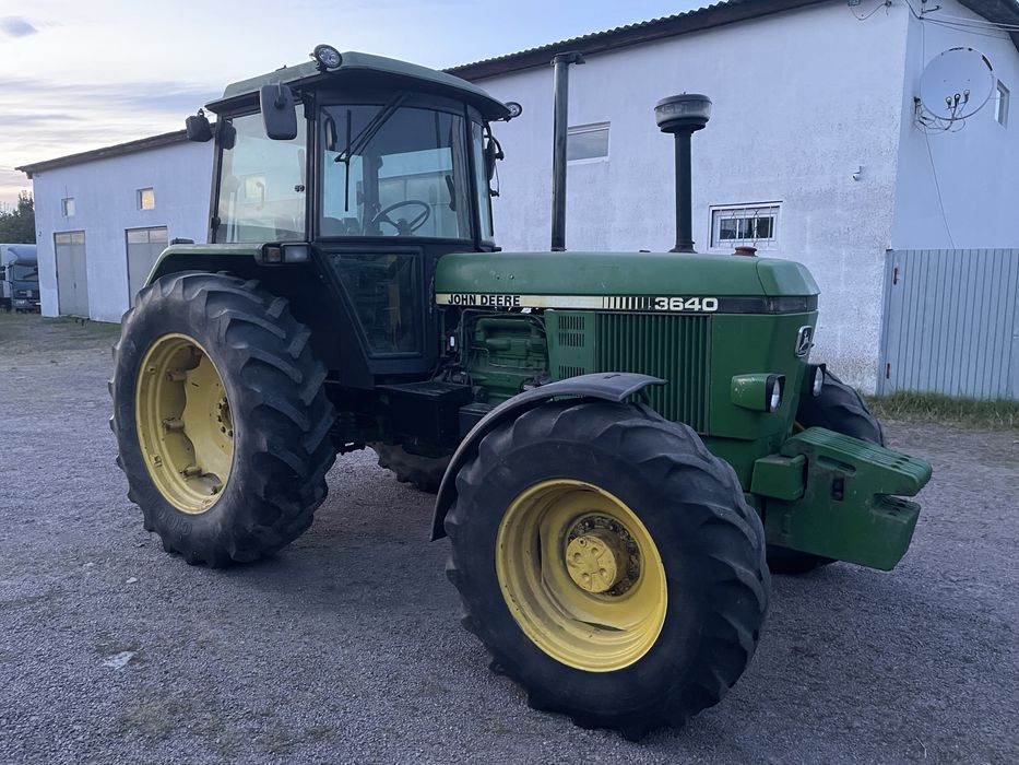 Продам трактор John Deere 3640