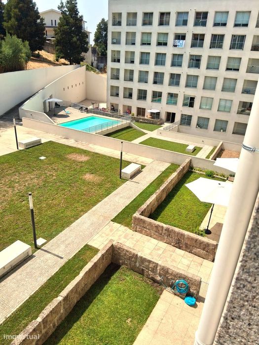 T3 c/ Piscina, Garagem e Jardim – Penafiel