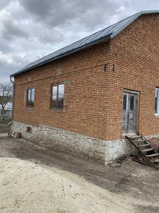 Продається будинок с.Новосілка