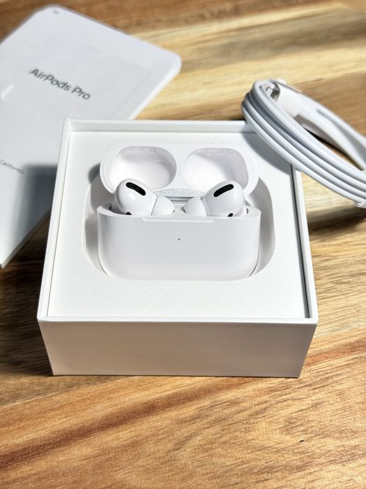 Okazja AirPods Pro NOWE - ANC - Rok Gwarancji - airpods rn. 2 3