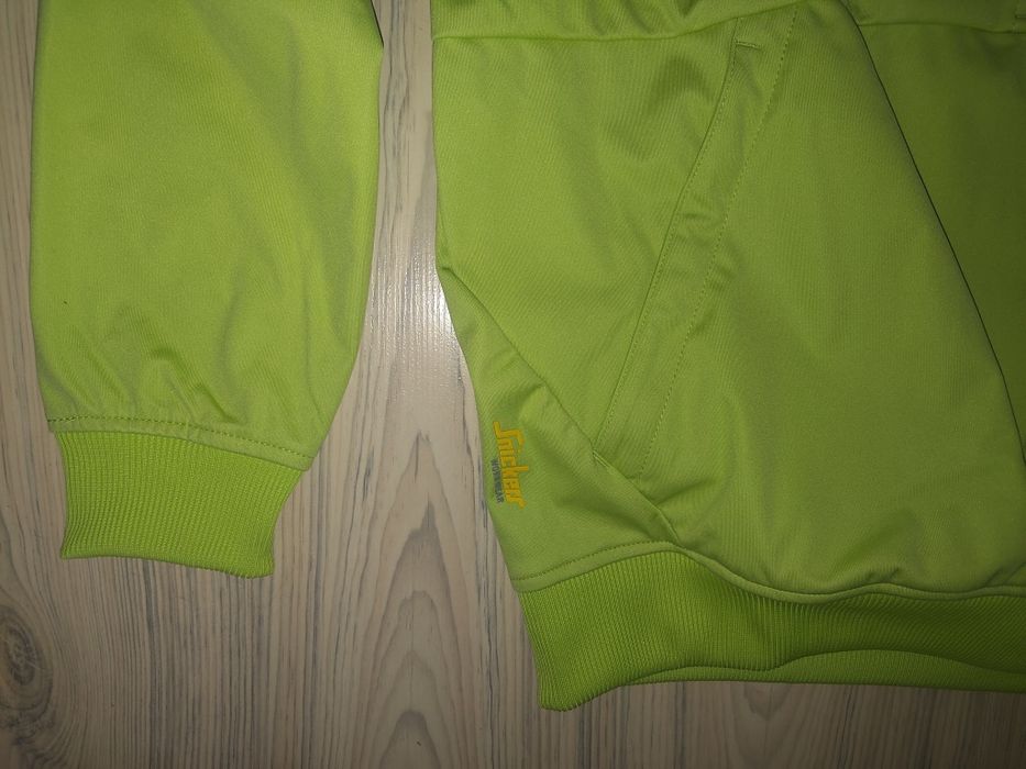 L 8400 Snickers Softshell Bluza robocza  z kapturem windstopper