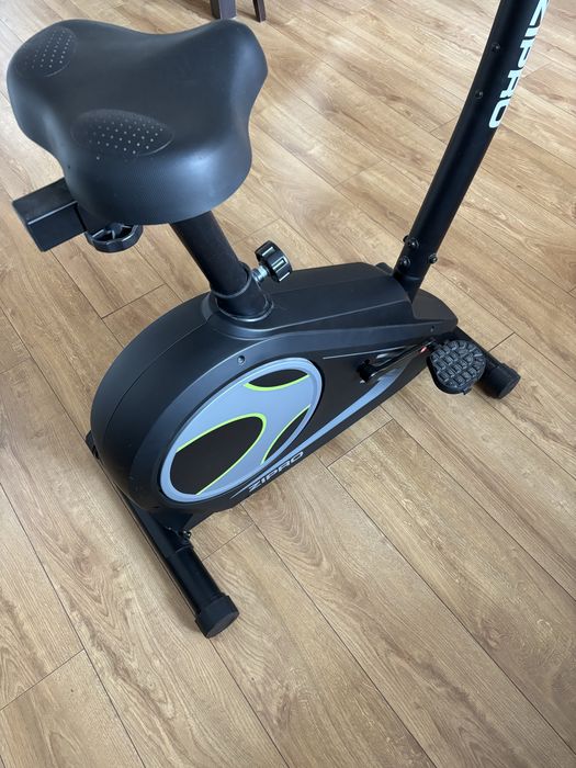 Rowerek stacjonarny Zipro Flame