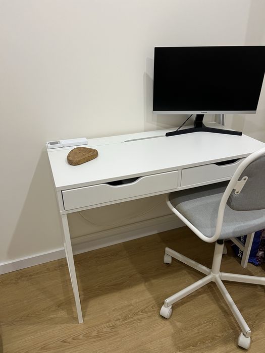 Secretaria Branca IKEA