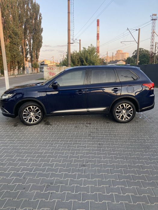 Mitsubishi Autlender