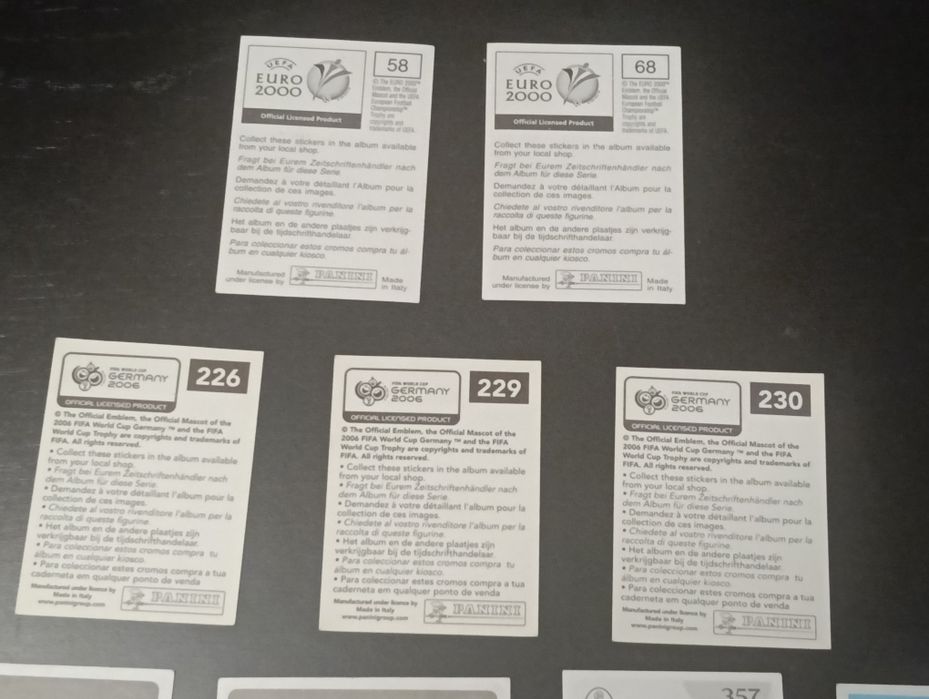Lote de 22 cromos diversos ( várias coleções)