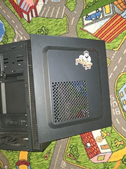 Компактний корпус Micro-ATX / Mini-ITX Expert PC