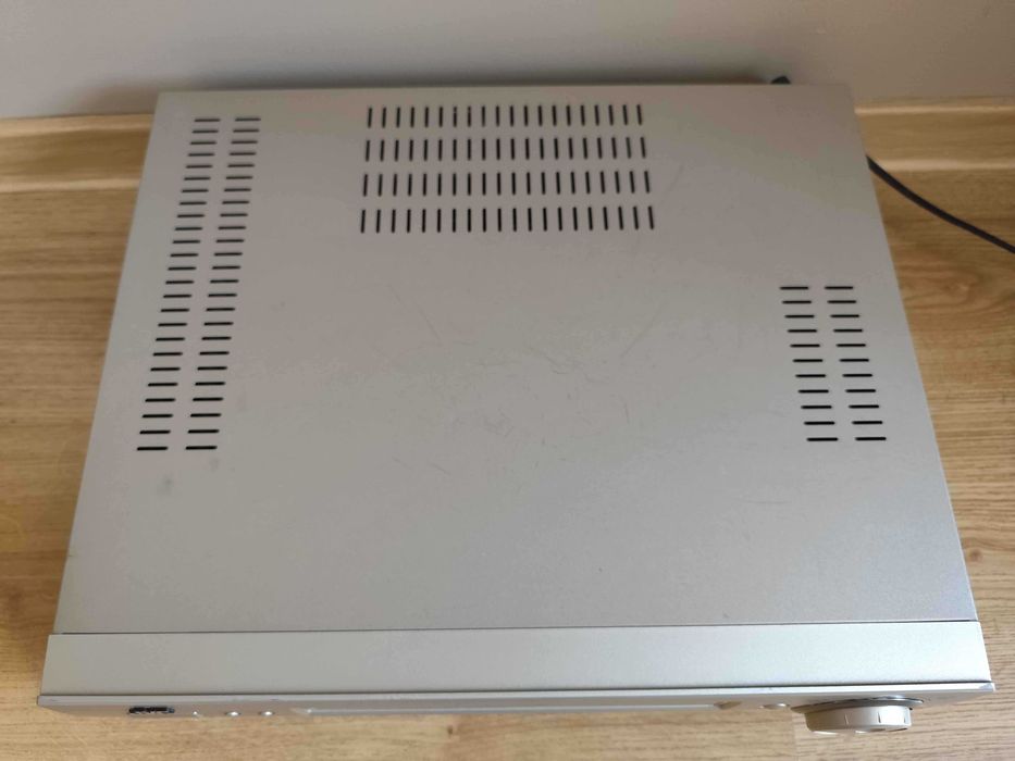 Magnetowid Super VHS JVC HR-S7500