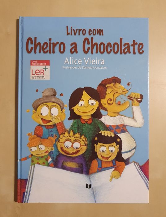 Livro "Livro com Cheiro a Chocolate"