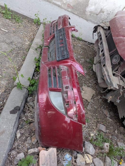 Mitsubishi space star на деталі