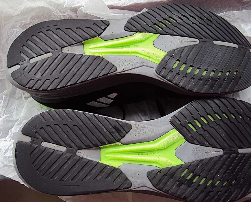 44€ portes incluídos Adidas RC4 42 2/3, minhas avaliac OLX 7 EXCELENTE