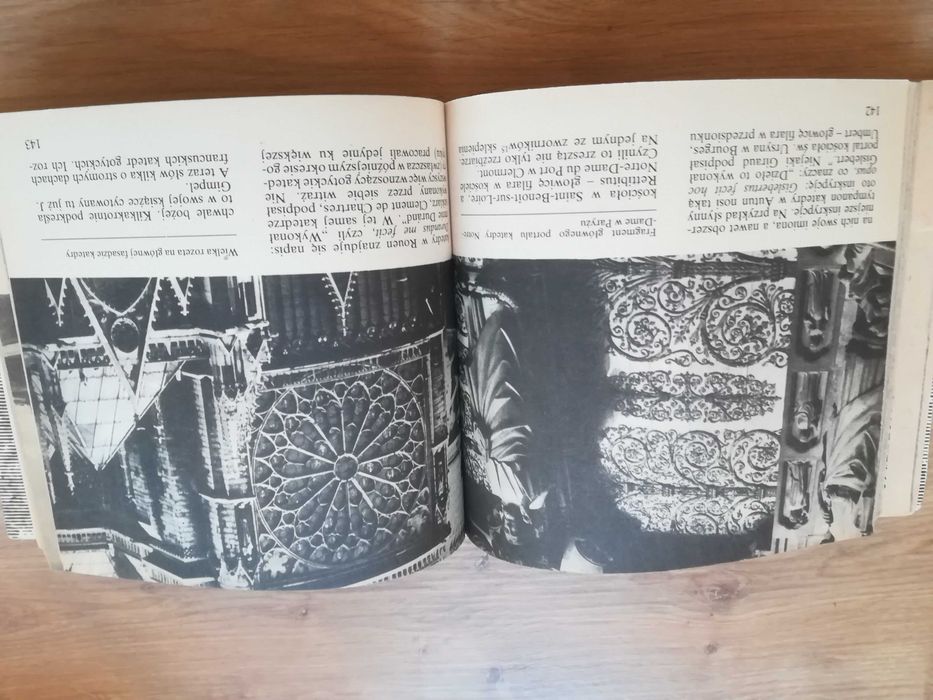 książka cuda architektury Witold Szolginia, 1985 r.