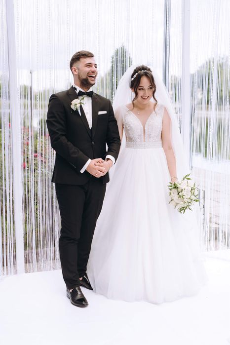 Весільна сукня айворі