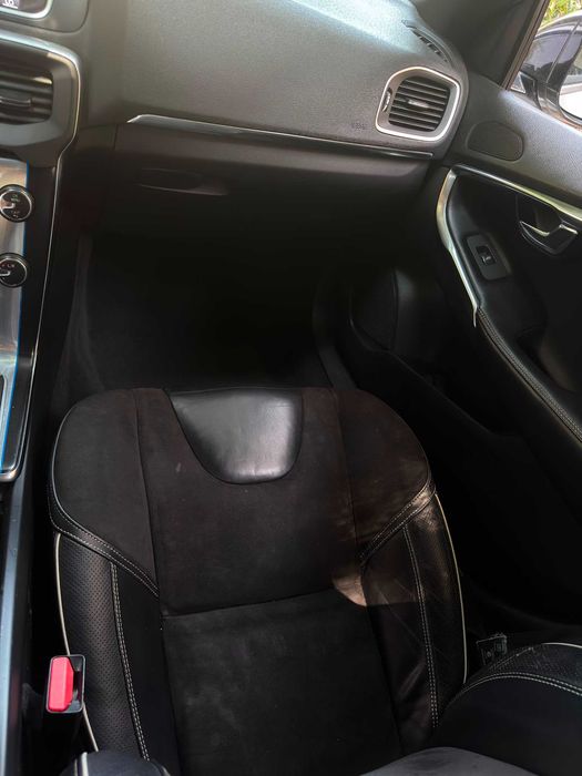 Volvo V40 D2 R-Desing