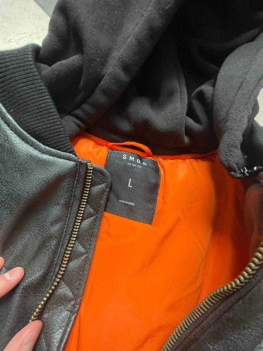 Куртка зі штучної шкіри