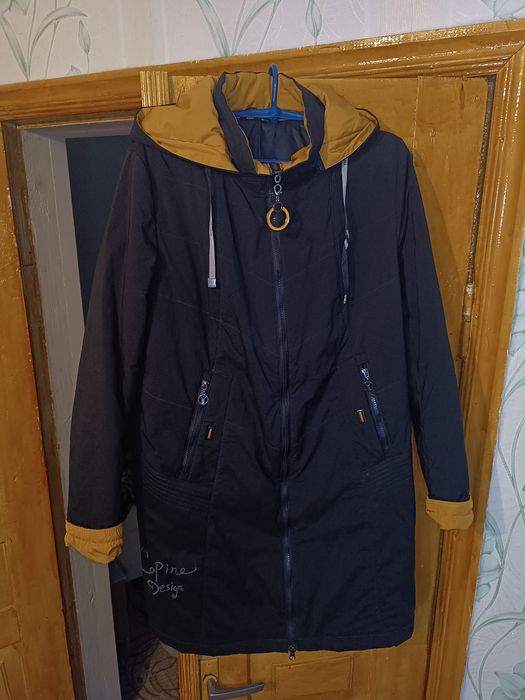 Пальто жіноче довге