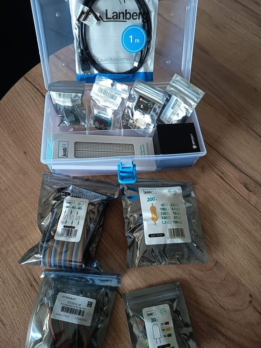 Zestaw do Nauki Programowania z Raspberry Po Pico W