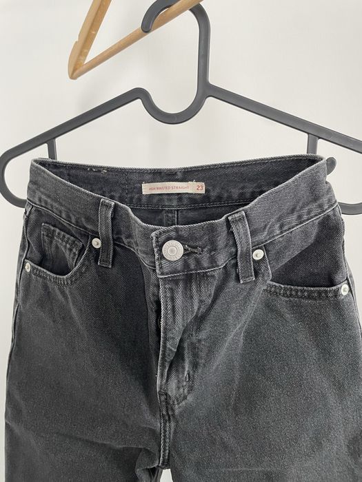 Джинси жіночі LeviStrauss&Co.