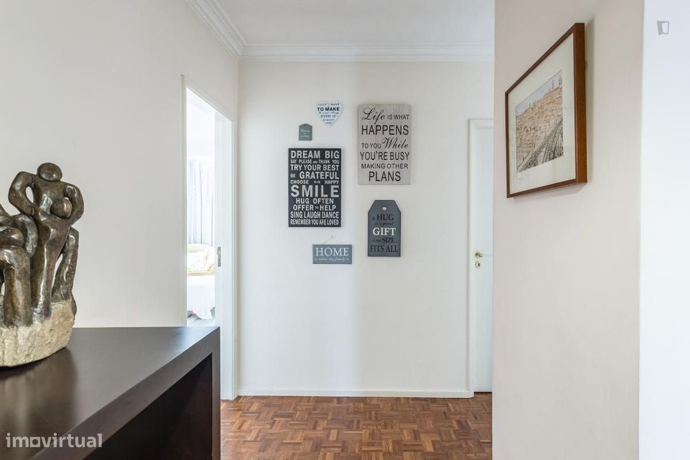 Apartamento com 2 quartos - localizado em Senhora da Hora Porto