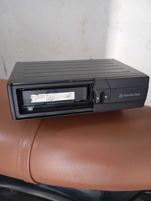 Vendo radio Mercedes