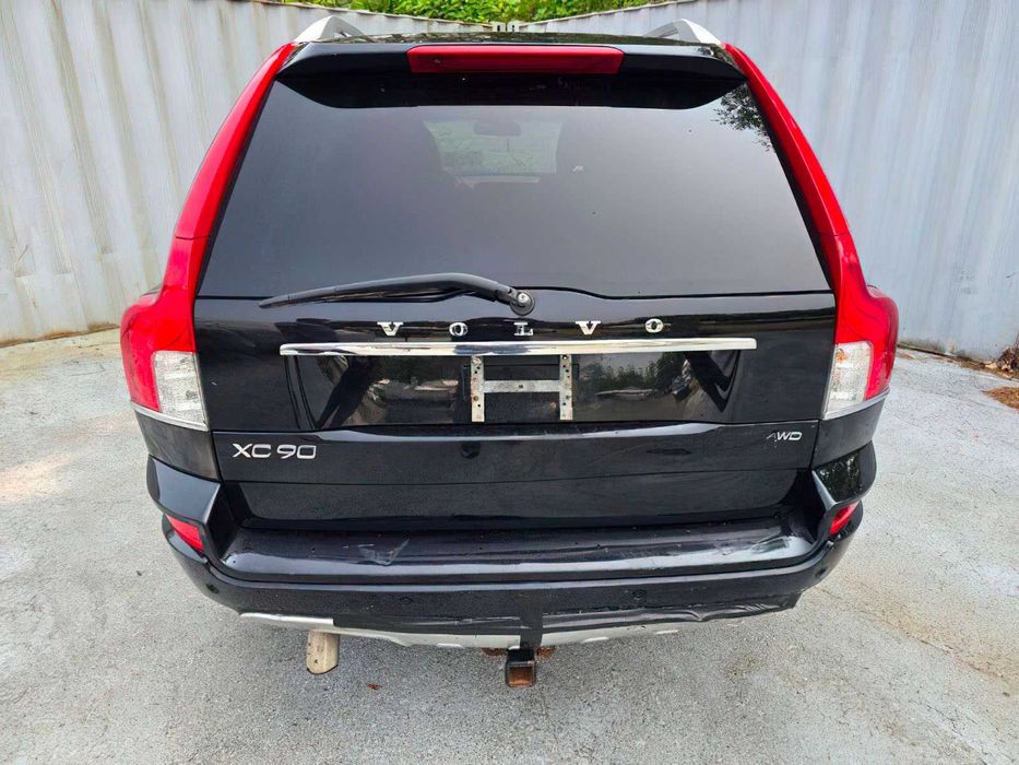 Volvo XC90      2014