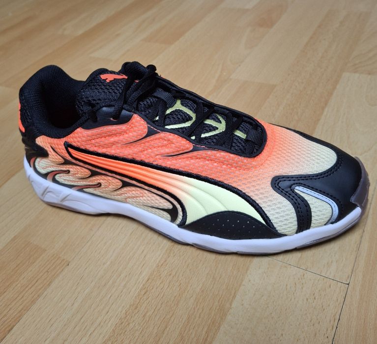 Nowe oryginalne Puma Inhale Glowing Red Black 43