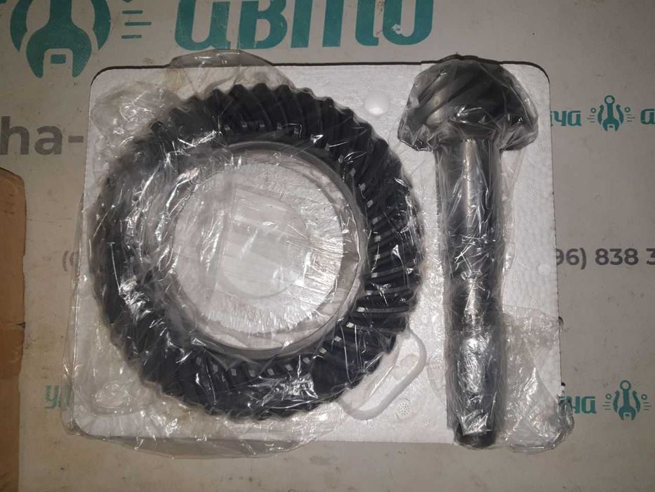 Головна пара диференціала перед. мосту Toyota LAND CRUISER 4120169815