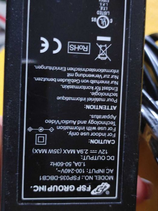 ładowarka zasilacz kabel impulsowy FSP Group model FSP035-DBCB1