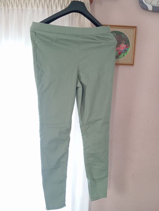 Продам джегенси митного коліру